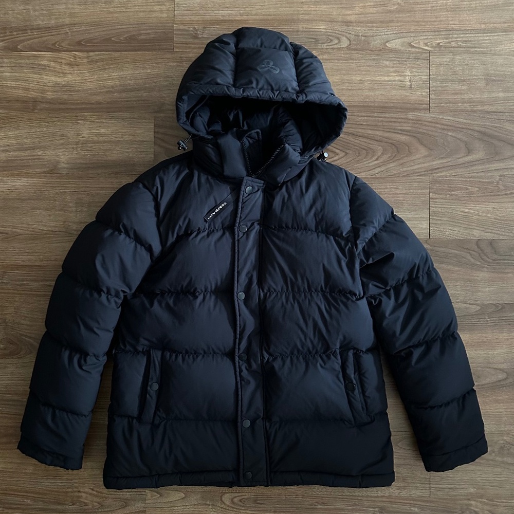 Aritzia Black TNA Super Puff Original Puffer Coat, Sz Small